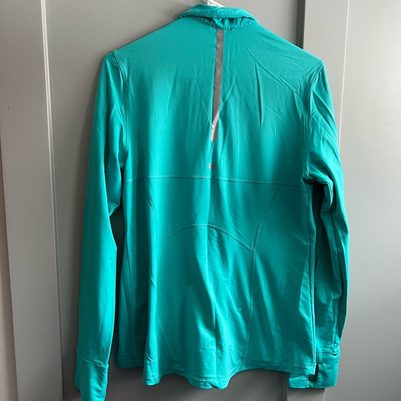 Lucy zip up and matching top - Picture 2 of 11